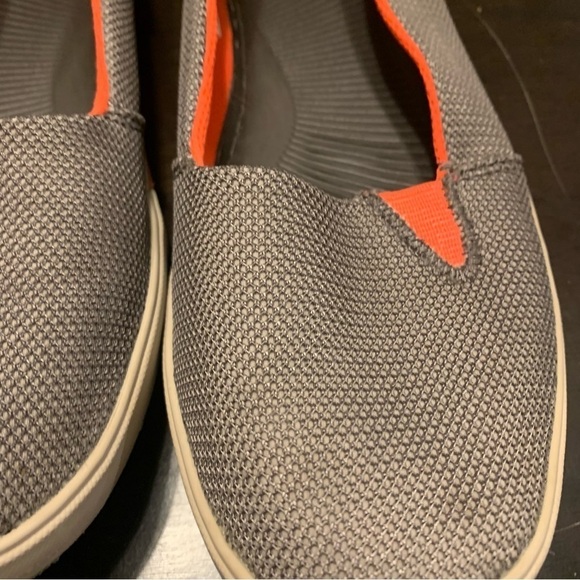 The North Face Gray Basecamp Lite Skimmer II Flats - Picture 3 of 11